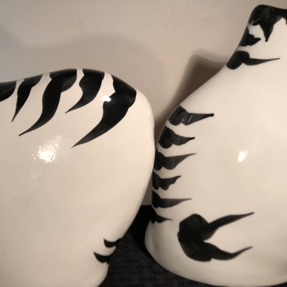 Big ! Set of 2 Vintage Cat 🐈 Figures black & white ceramic Super Cute - Picture 13 of 16